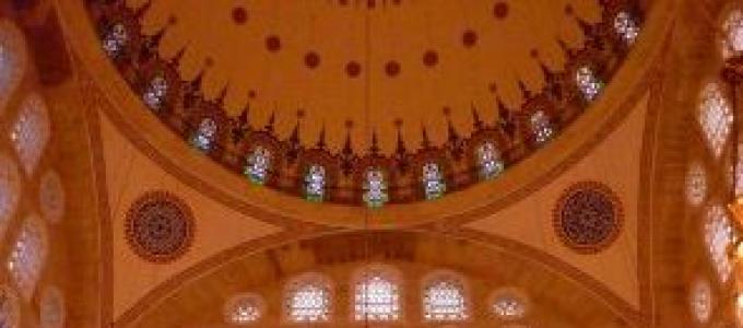 Moschea Mihrimah a Istanbul - un simbolo dell'amore non corrisposto di un architetto di talento Palazzo Mihrimah Sultan a Istanbul